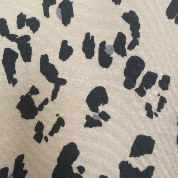 Cupshe two way pullover top. Wear it several ways and off the shoulder look Sz M - Picture 3 of 16